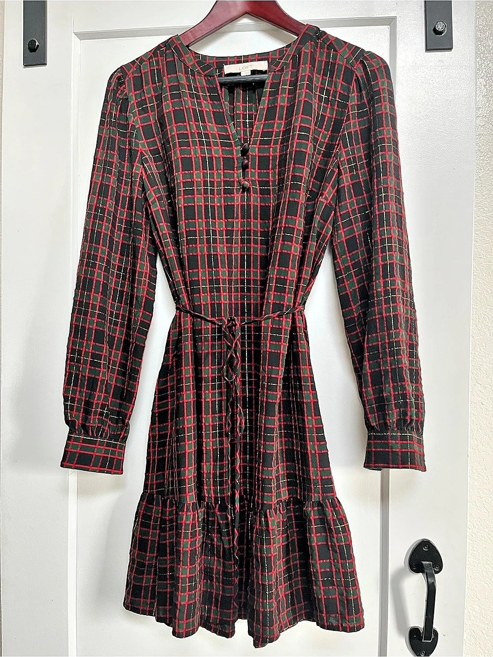 LOFT Plaid Mini Dress in Black & Red Size Small Like New